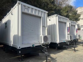 事例紹介|オフグリッドコンテナトレーラーハウス|トイレ・シャワールーム仕様